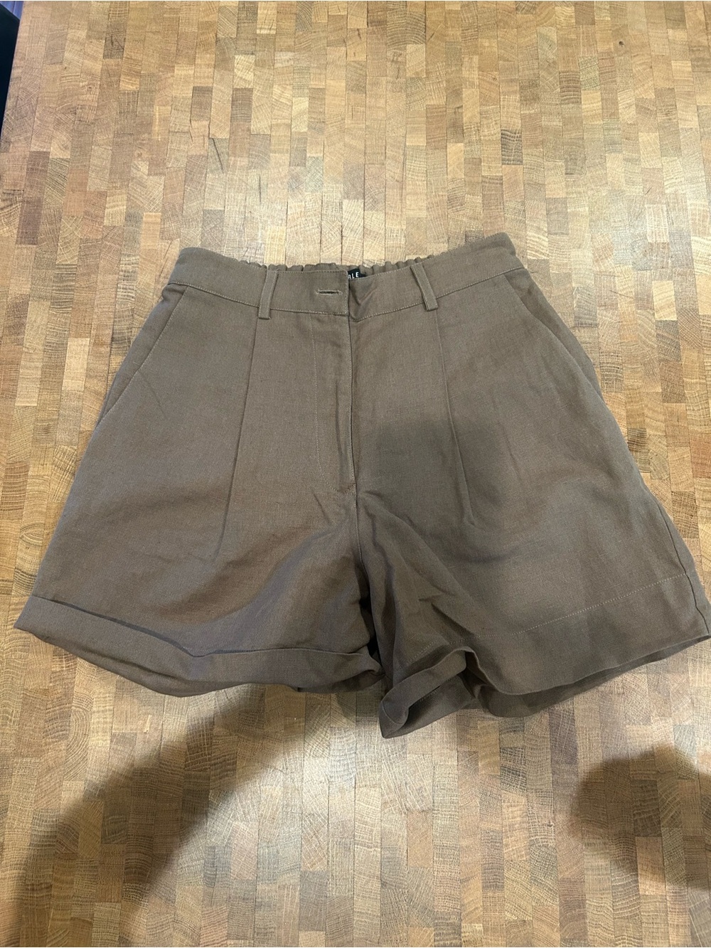 Able Shorts Brown Size 4